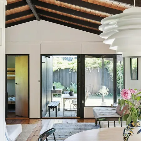 Find Roen I Originalt 60'er Hus *