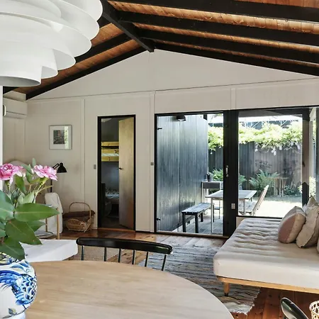 Find Roen I Originalt 60'er Hus *